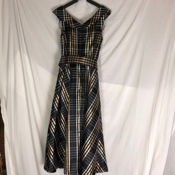 1901 Dress 0 - Picture 4 of 8